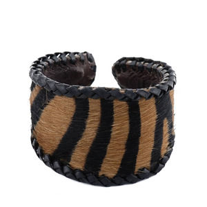 Chunky Light Weight Animal Print Cuff
